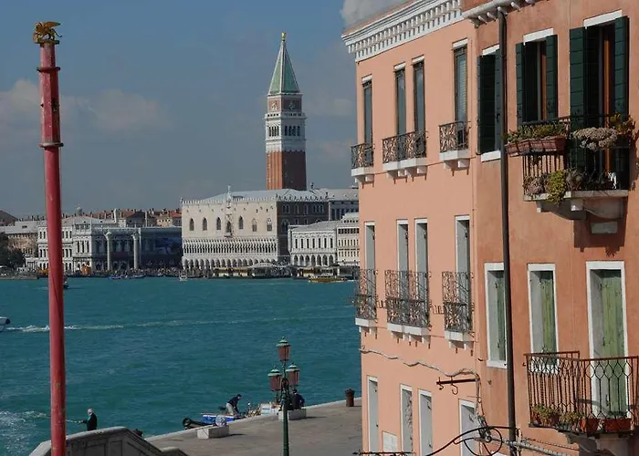 Ca' Formenta Hotel 3*